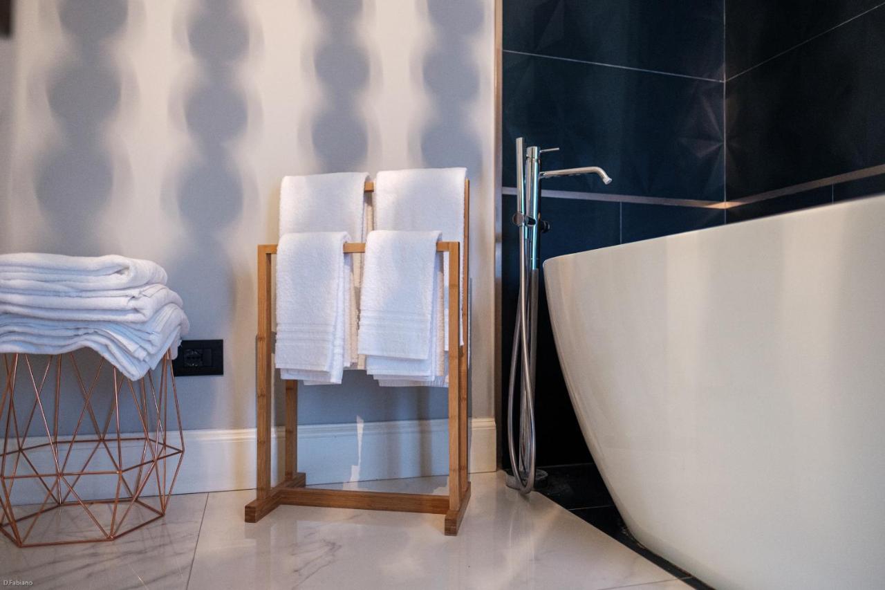 B&B Sekeles Suites And Spa Catania Exterior photo