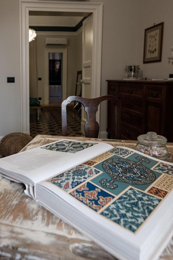 B&B Sekeles Suites And Spa Catania Exterior photo